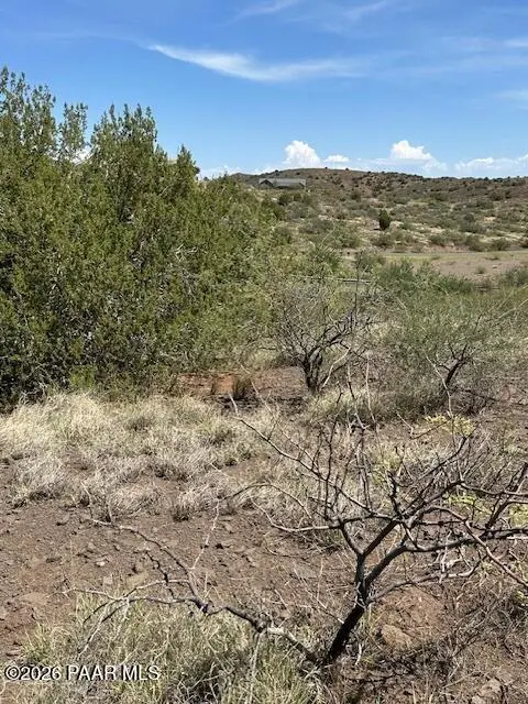 15425 E Upper Ridge LN, Mayer, AZ 86333