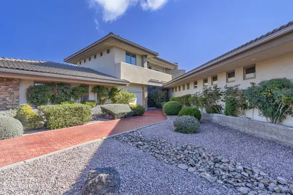 1375 N Overlook DR, Dewey-humboldt, AZ 86327