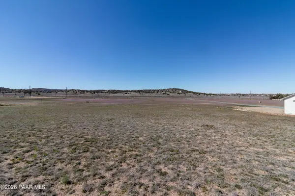 20047 Old State Route 89, Paulden, AZ 86323