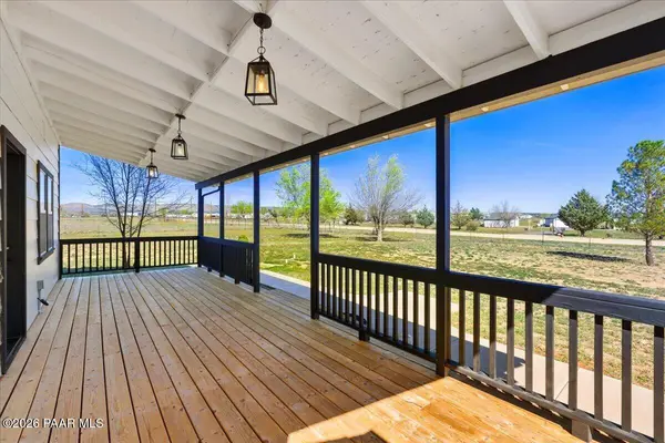 25090 N High Desert RD, Paulden, AZ 86334