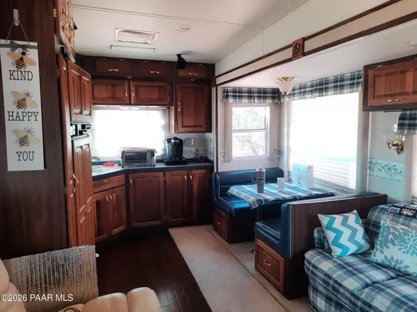 261e W Titan Ranch Rd, Seligman, AZ 86337