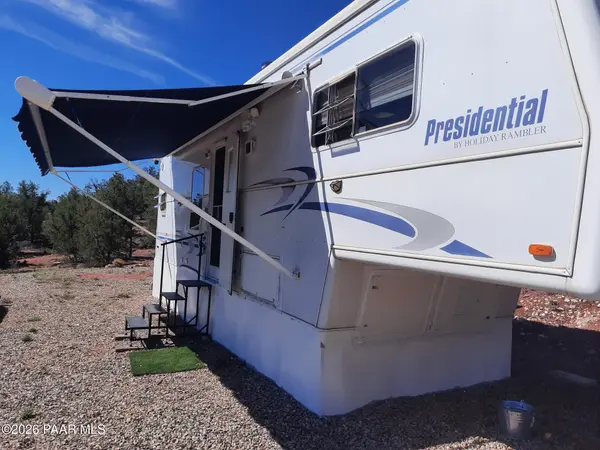 261e W Titan Ranch Rd, Seligman, AZ 86337