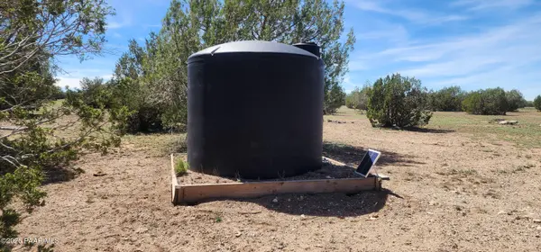 00000 N Xxxxx RD, Ash Fork, AZ 86320