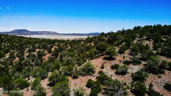 30117010q Unnamed Rd (10 Acres), Seligman, AZ 86337