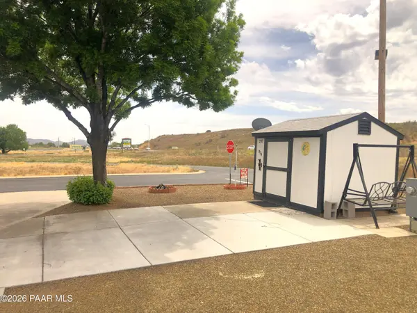 824 N Mountain Brush DR, Dewey-humboldt, AZ 86327