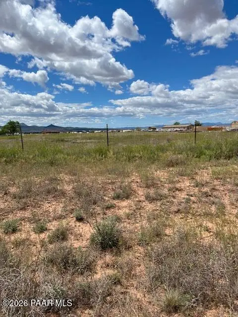 3845 W Big Chino RD, Paulden, AZ 86334