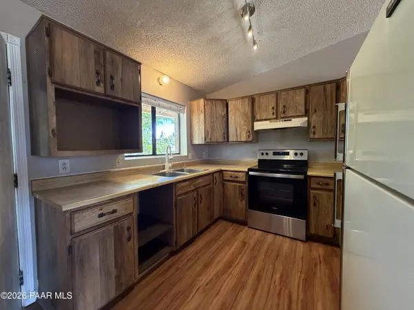 927 N Old Chisholm TRL #C, Dewey-humboldt, AZ 86327