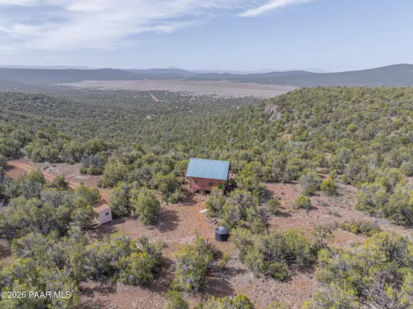 48370 N Ringtail Cat WAY, Seligman, AZ 86337