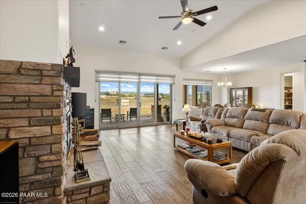 10407 N Rod Iron RD, Prescott Valley, AZ 86315