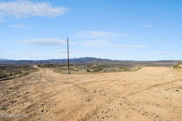 25xx S Cattle Call, Kirkland, AZ 86332