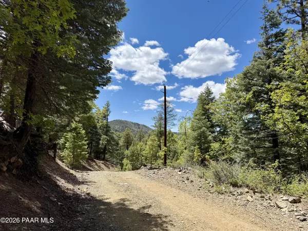 8037 S Millsite DR, Prescott, AZ 86303