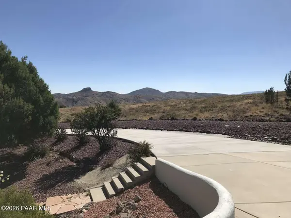 20480 N Buckboard LN, Paulden, AZ 86334