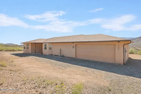 17200 S Dripping Springs RD, Mayer, AZ 86333