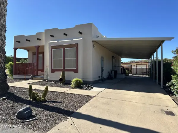 19500 E Gregory ST #22, Black Canyon City, AZ 85324
