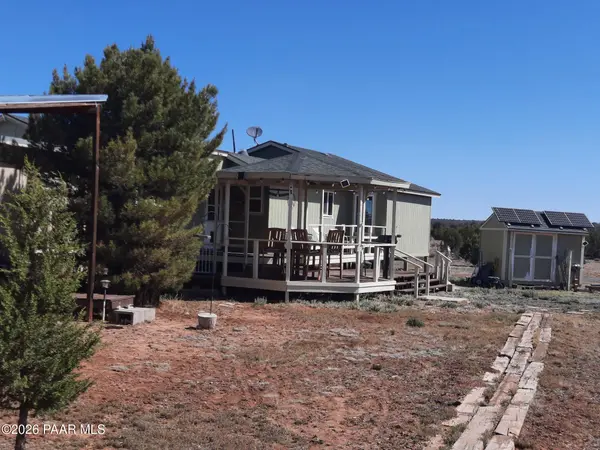 53528 N Cloudcroft WAY, Seligman, AZ 86337
