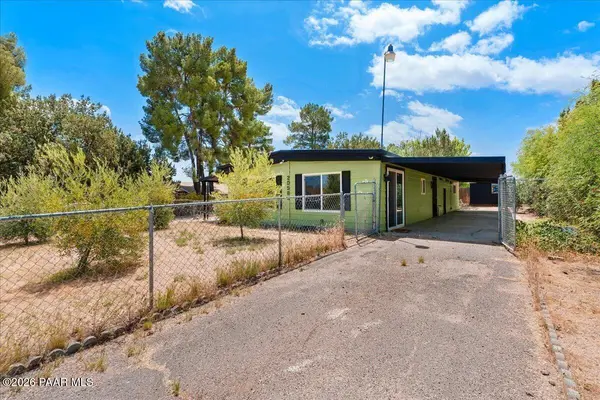 20589 E Larry LN, Mayer, AZ 86333