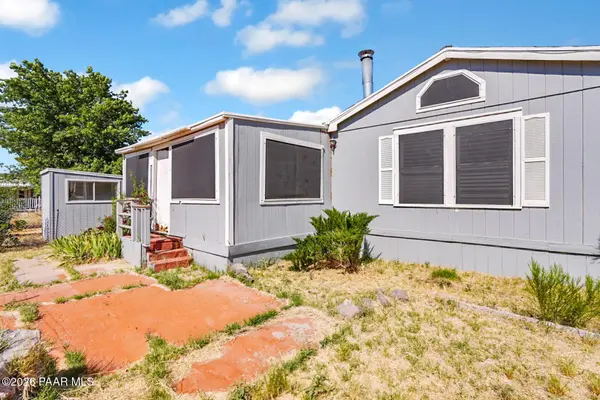 20562 E Park View LN, Mayer, AZ 86333