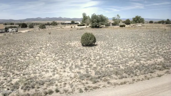 24660 N Rj WAY, Paulden, AZ 86334