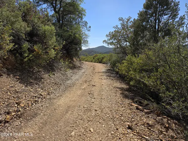 3045n W Forest Service Rd 73, Prescott, AZ 86303