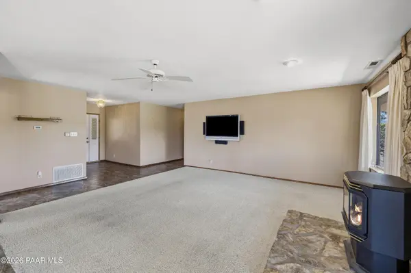 11514 E Horseshoe LN, Dewey-humboldt, AZ 86327