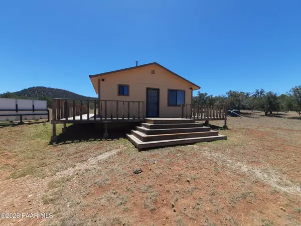 36999 W Avenida Del Destino, Seligman, AZ 86337