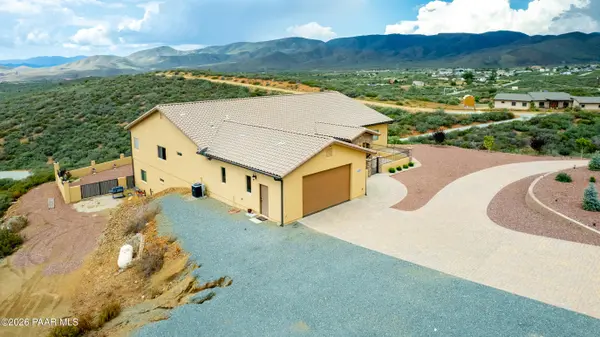 12121 E Remuda LN, Mayer, AZ 86333