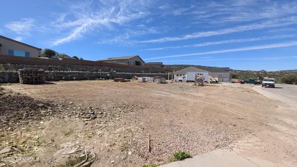 242 Looking Glass DR #27, Prescott, AZ 86303