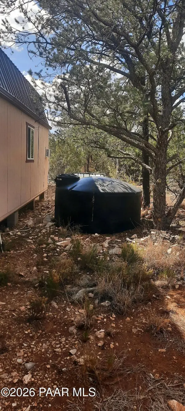 Xxxx W Game Trail, Seligman, AZ 86337
