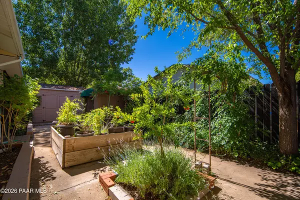 322 N Washington AVE, Prescott, AZ 86301