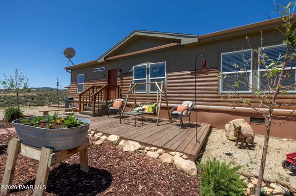 9355 E Wolf RD, Dewey-humboldt, AZ 86327