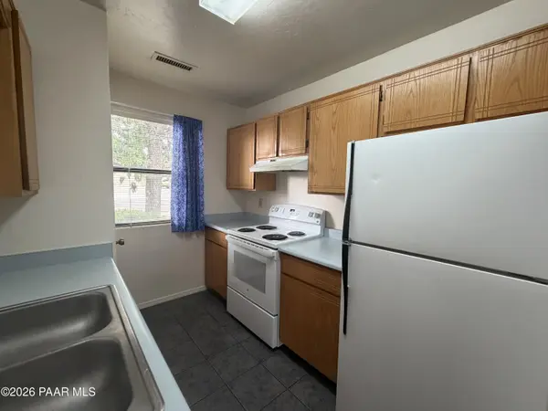 3001 N Majesty DR ##B, Prescott Valley, AZ 86314