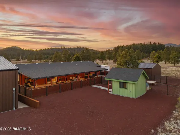 1150 N Three Bears LOOP, Parks, AZ 86018
