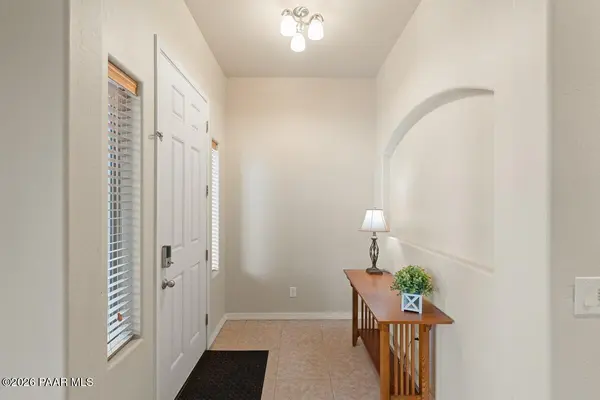 1805 S Crooked H TRL, Dewey-humboldt, AZ 86327