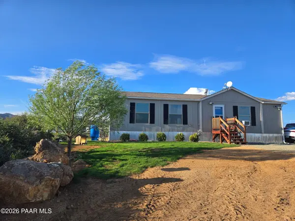 102 N Grantland RD, Dewey-humboldt, AZ 86327