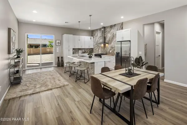 7905 E Smoke House LN, Prescott Valley, AZ 86315