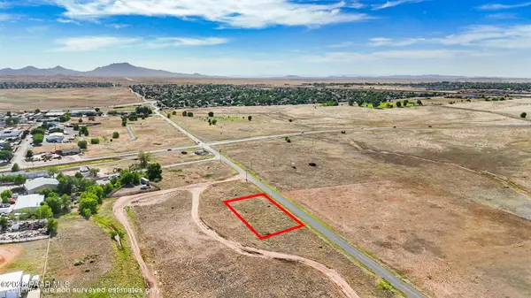 8485 E Roundup DR, Prescott Valley, AZ 86314