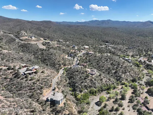 310 N Whisperwind DR, Prescott, AZ 86303