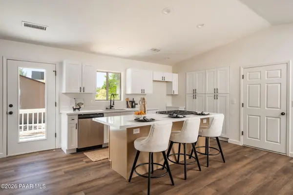 10375 E Oak Creek Valley DR, Cornville, AZ 86325
