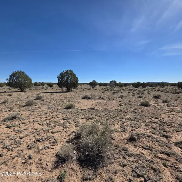 8a Off Tanner Rd, Ash Fork, AZ 86320