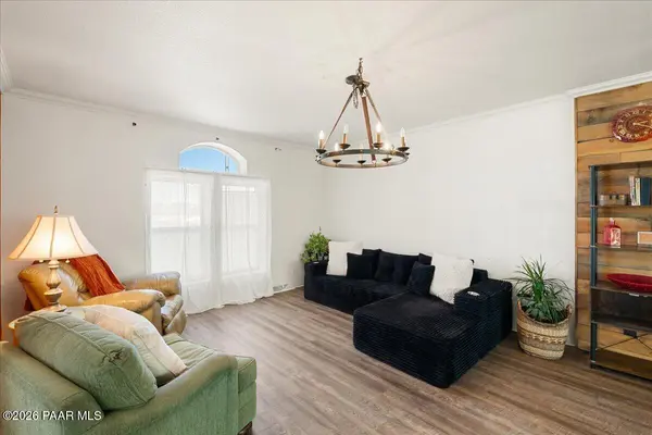 24750 N Los Angeles ST, Paulden, AZ 86334