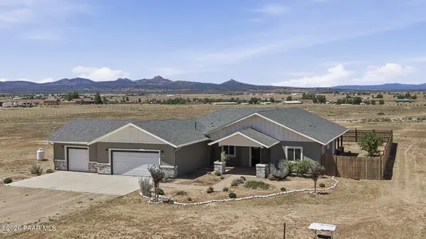 26180 N Vineyard LN, Paulden, AZ 86334