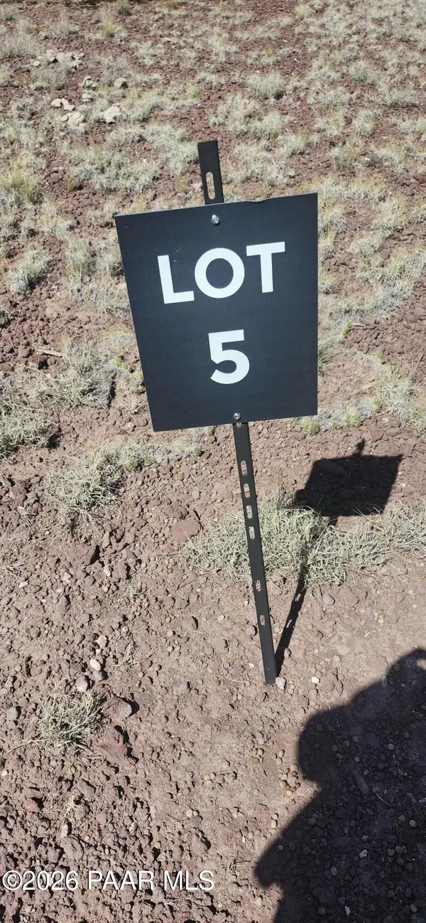 385 W Edgewood DR, Williams, AZ 86046