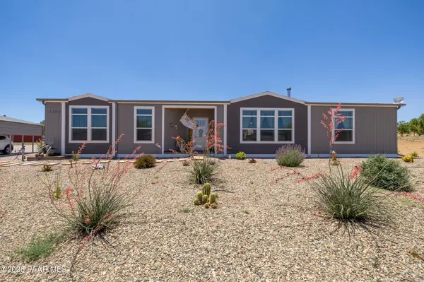 1285 W Kings CT, Paulden, AZ 86334