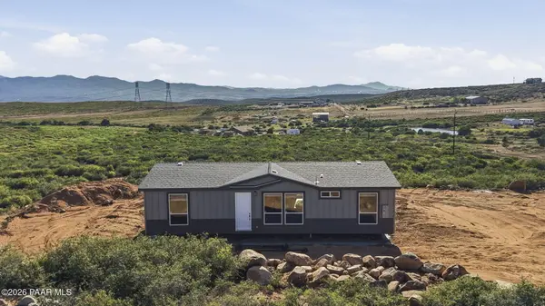 1048 N Upper Gold RD, Dewey-humboldt, AZ 86327