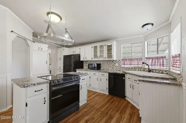 692 N Mesquite Tree DR #211, Prescott Valley, AZ 86327