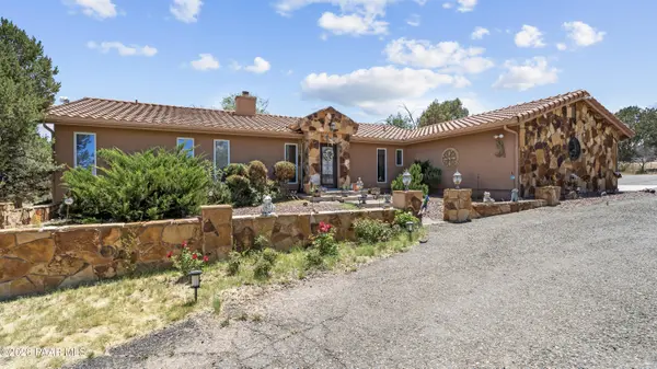 885 W Rolling Hills RD, Paulden, AZ 86334