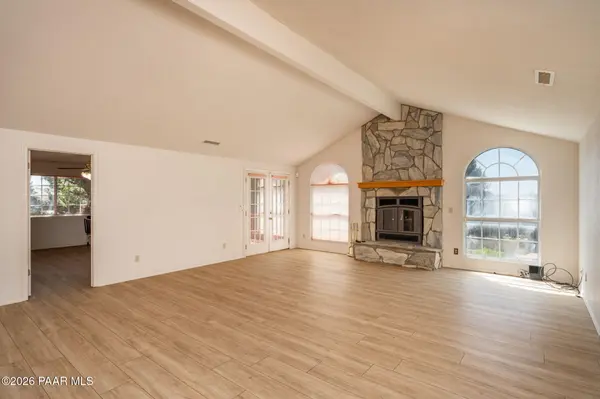 10680 E Straight Arrow, Dewey-humboldt, AZ 86327
