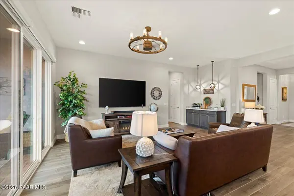 6823 Golden Tree DR, Prescott, AZ 86305