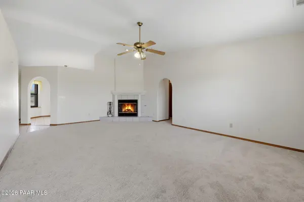 849 W Barbara RD, Paulden, AZ 86334