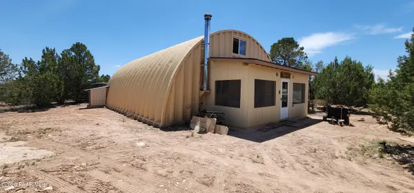 Lot 13 Ranch And Cattle, Ash Fork, AZ 86320